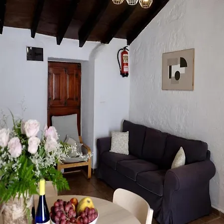 Sofia House With Pool In